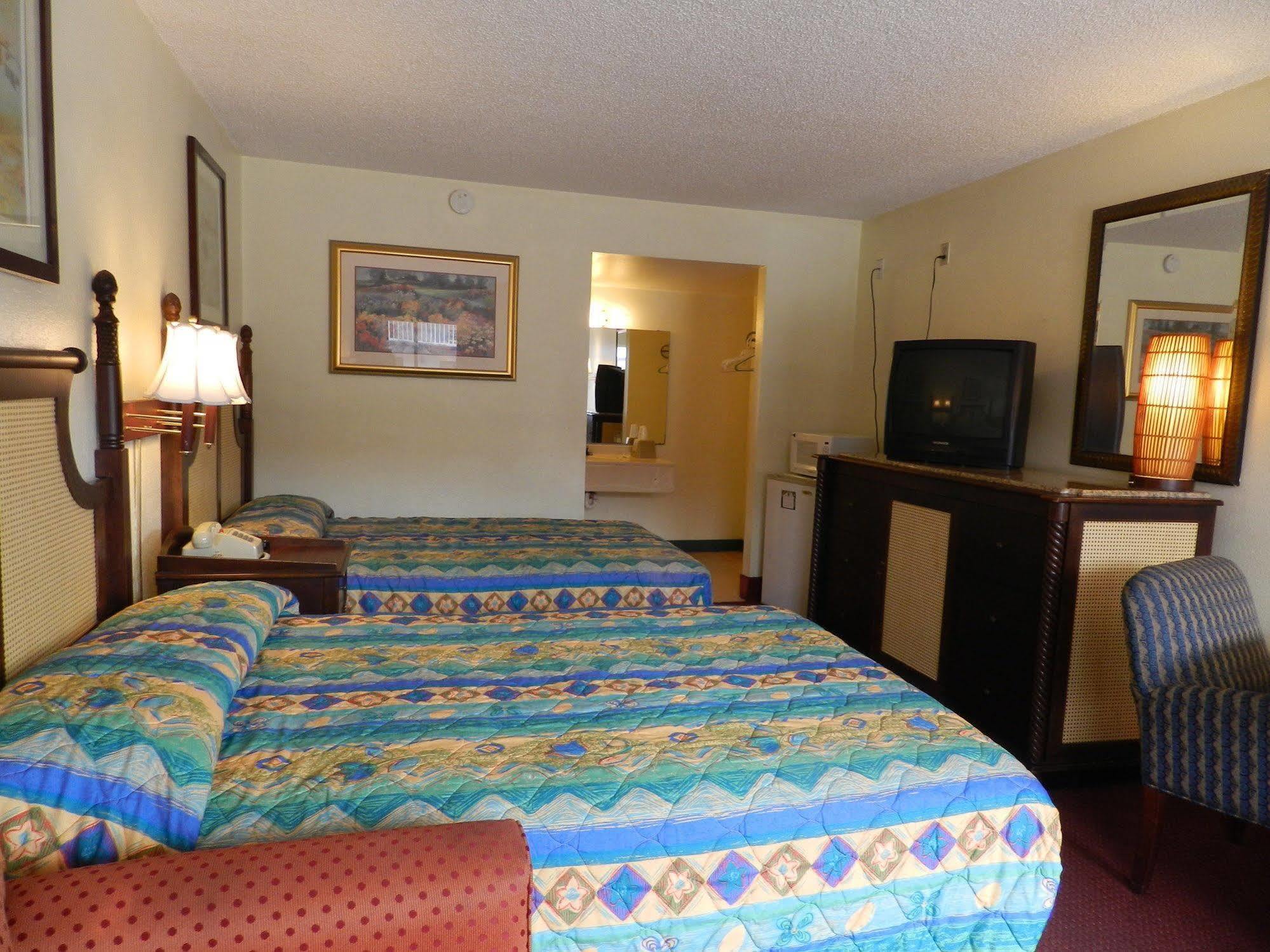 Maple Leaf Inn & Suites Kissimmee Esterno foto